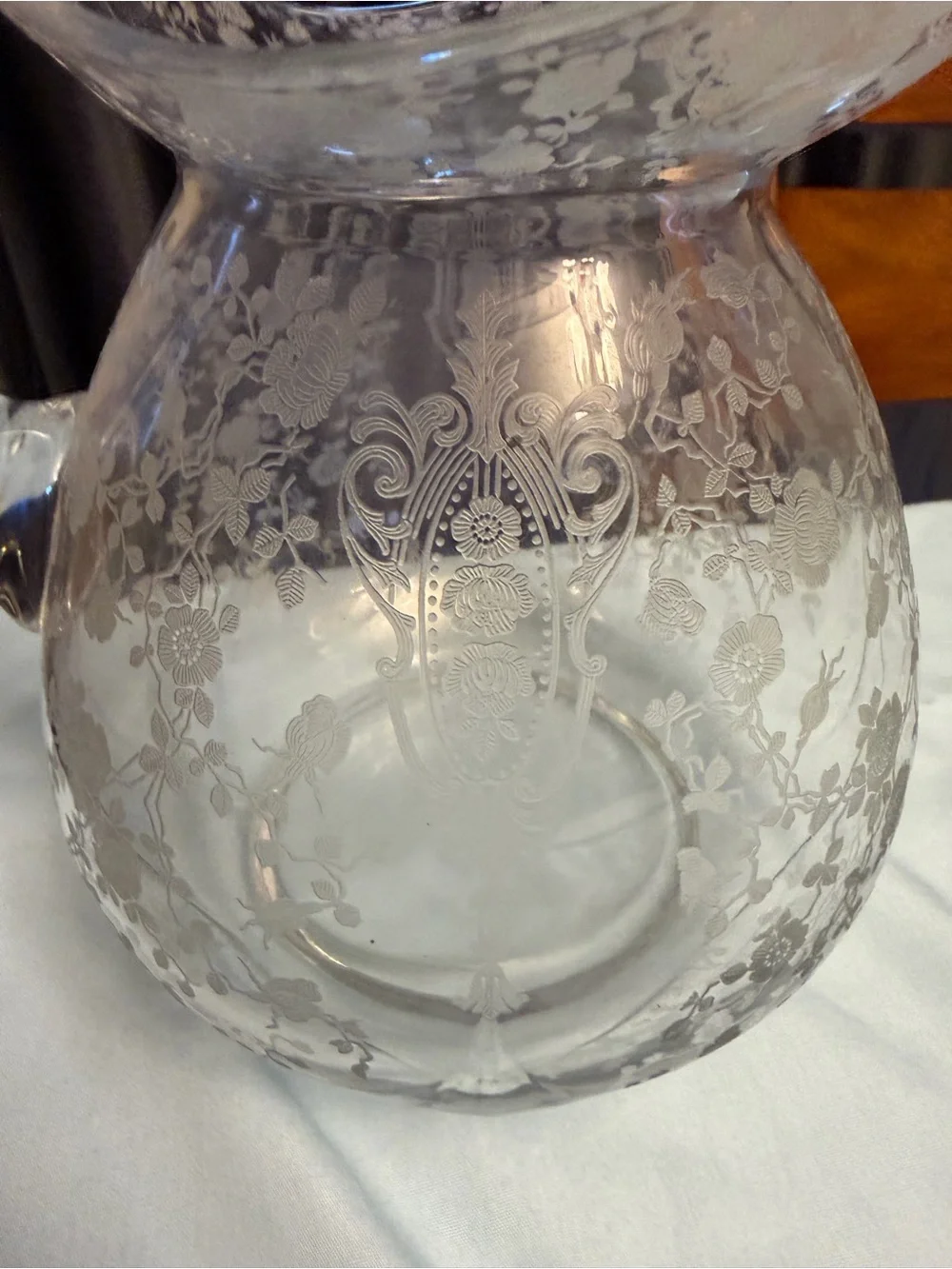 CAMBRIDGE ROSE POINT DOULTON ETCHED PITCHER RARE 9.5”